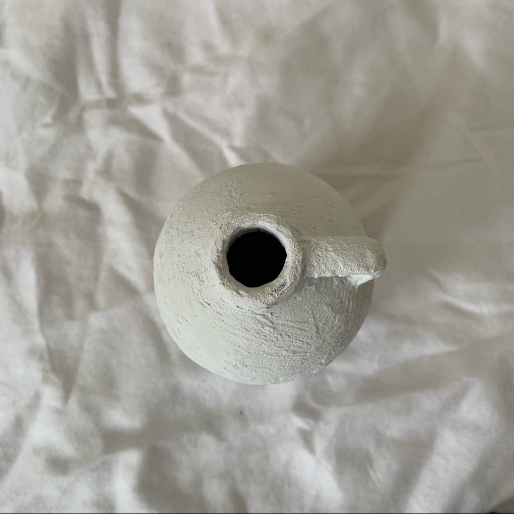 Mini Textured Jug Pot - Picture 2 of 7